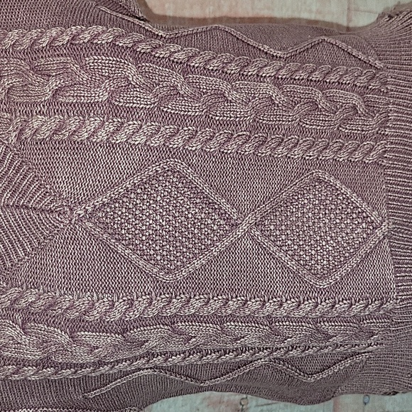 Boohoo Muave Acid Washed Cable Knit V-neck Tank Top - Picture 2 of 7